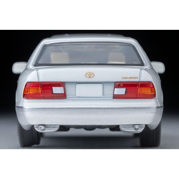 画像6: TOMYTEC 1/64 Limited Vintage NEO Toyota Celsior C Spec F Package (Pearl White/Silver) 1997 (6)