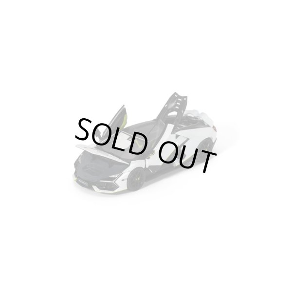 画像3: HUNG HING TOYS 1/64 Lamborghini Revuelto Arena White (3)