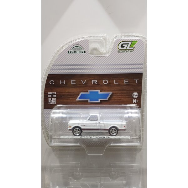 画像3: GREEN LiGHT EXCLUSIVE 1/64 1972 Chevy Cheyenne C10 Short Bed - White (3)