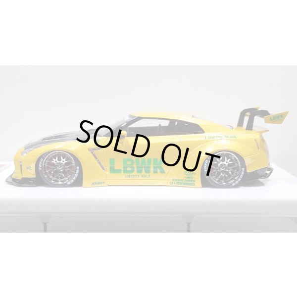 画像2: EIDOLON 1/43 LB WORKS GT-R Type 1.5 (LB-Silhouette GT Wing) Grande Giallo Pear Limited 32 pcs. (2)