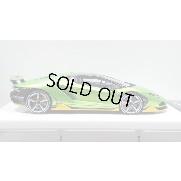 画像6: EIDOLON 1/43 Lamborghini Centenario LP770-4 2016 Rear Wing up Giallo Verde Pearl Limited 32 pcs. (6)