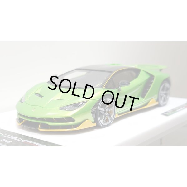 画像9: EIDOLON 1/43 Lamborghini Centenario LP770-4 2016 Rear Wing up Giallo Verde Pearl Limited 32 pcs. (9)
