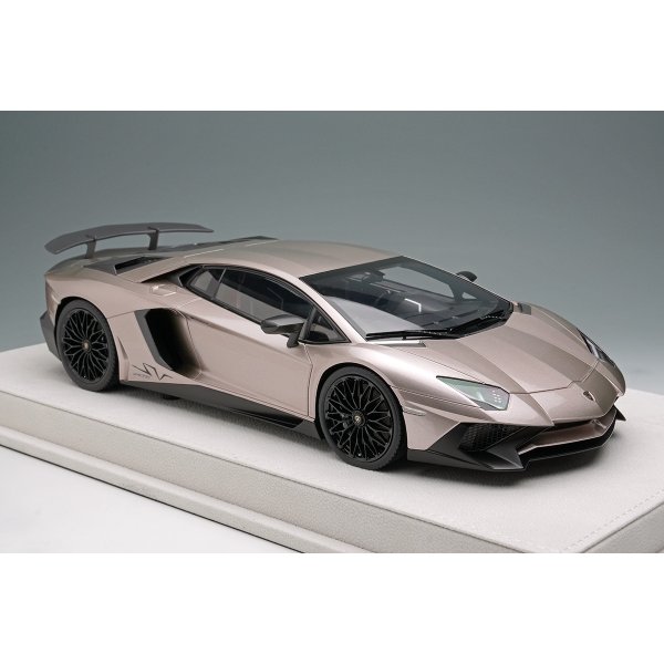 画像5: EIDOLON 1/18 Lamborghini Aventador LP750-4 SV 2015 Bronzo Masaru (Small Black SV Logo) Limited 40 pcs. (5)