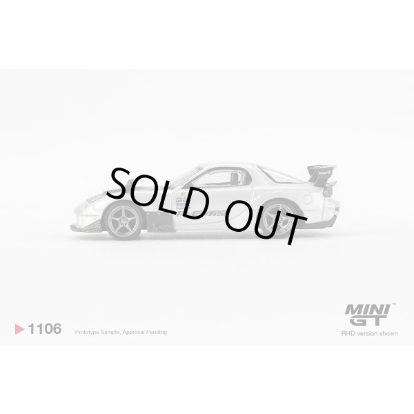 画像3: MINI GT 1/64 Mazda RX-7 RE Amemiya Silver Metallic (LHD) (3)