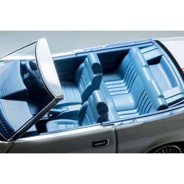 画像9: TOMYTEC 1/64 Limited Vintage NEO LV-N Movie Stars 02 西部警察 Gazelle with Kenzo Kogure Figure (9)