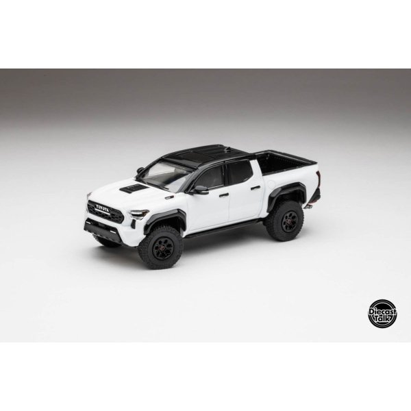 画像1: GCD 1/64 DiecastTalk Customized Model Toyota Tacoma TRD PRO ICE CAP WHITE (1)