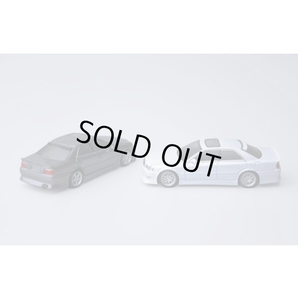 画像4: MODEL 1 1/64 Toyota Chaser JZX100 Custom Version Pearl White (4)