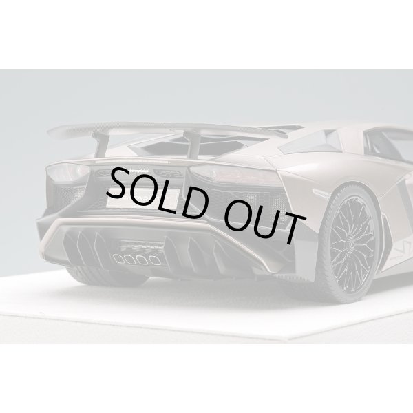 画像6: EIDOLON 1/18 Lamborghini Aventador LP750-4 SV 2015 Bronzo Masaru (Small Black SV Logo) Limited 40 pcs. (6)