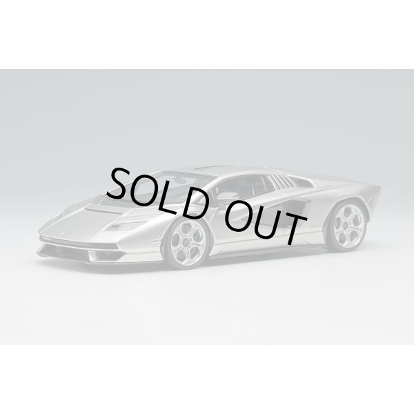 画像2: EIDOLON COLLECTION 1/43 Lamborghini Countach LPI 800-4 2022 Argento Luna Limited 80 pcs. (2)