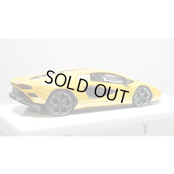 画像7: EIDOLON 1/43 Lamborghini Countach LPI 800-4 2022 Grande Giallo Pearl Limited 32 pcs. (7)