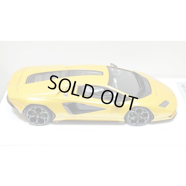 画像8: EIDOLON 1/43 Lamborghini Countach LPI 800-4 2022 Grande Giallo Pearl Limited 32 pcs. (8)