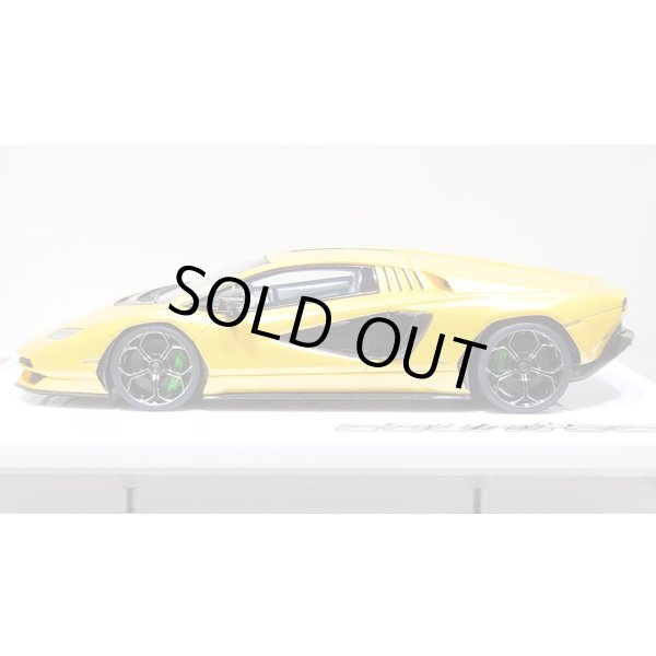 画像2: EIDOLON 1/43 Lamborghini Countach LPI 800-4 2022 Grande Giallo Pearl Limited 32 pcs. (2)