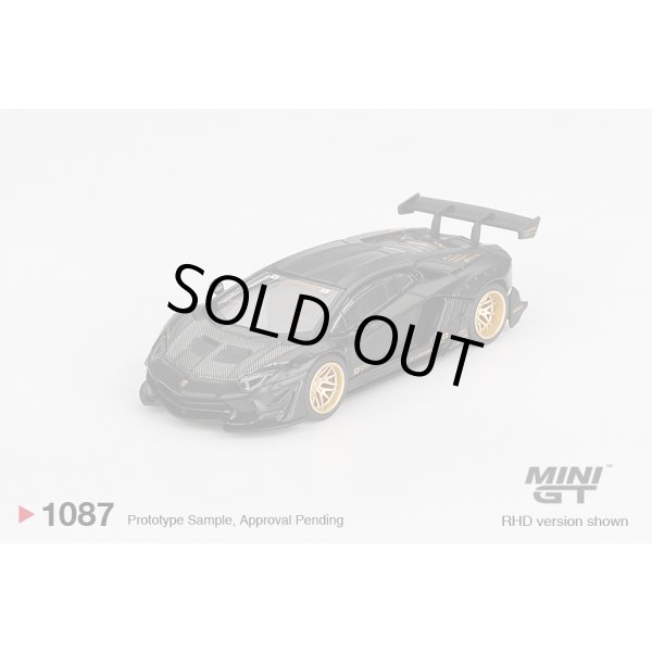画像1: MINI GT 1/64 LB★WORKS Lamborghini Aventador Limited Edition Matte Black (LHD) (1)
