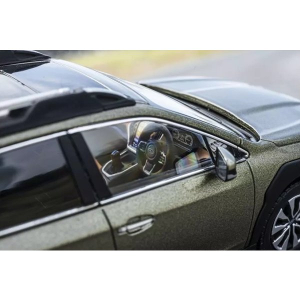 画像9: Kyosho Original 1/43 SUBARU Legacy Outback (Green) (9)