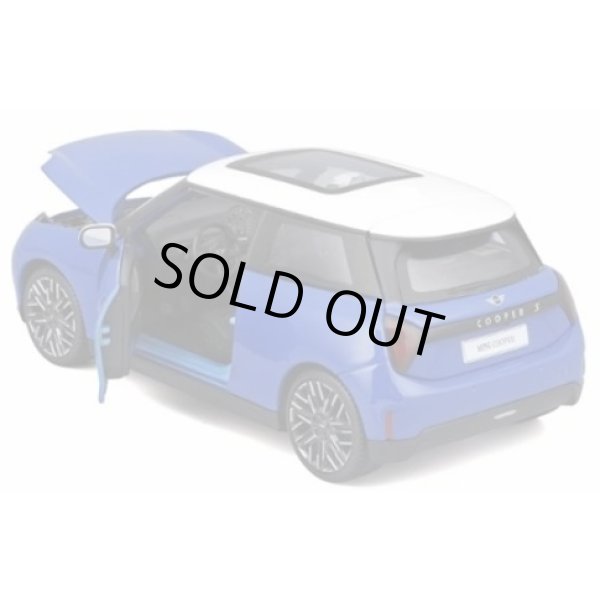 画像3: Maisto 1/24 Mini Cooper SE (JO1) Blue/White (3)