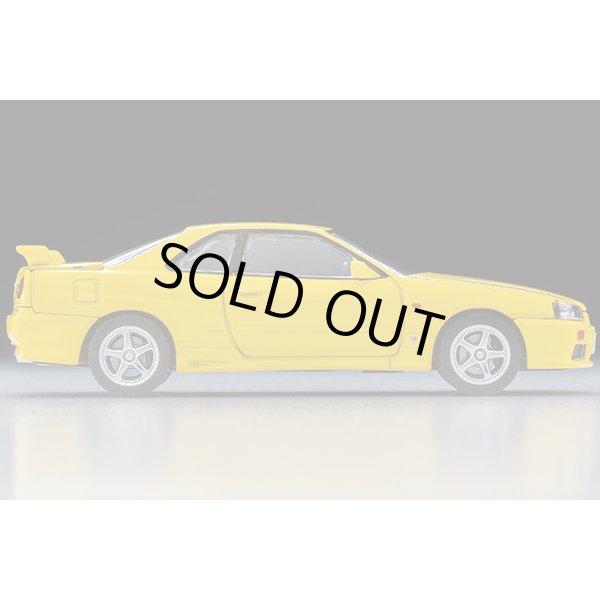 画像4: TOMYTEC 1/64 Limited Vintage NEO Nissan Skyline 2-Door Sports Coupe 25GT TURBO with Optional Parts (Yellow) 1998 (4)
