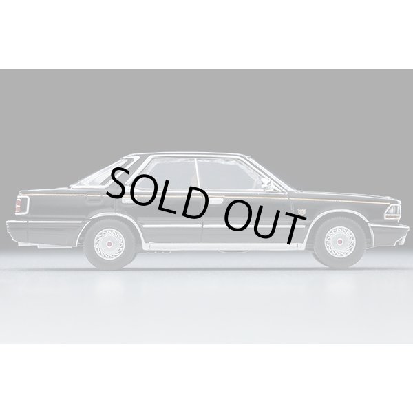 画像4: TOMYTEC 1/64 Limited Vintage NEO Nissan Cedric HT V30 Turbo Brougham VIP (Black) 1985 (4)