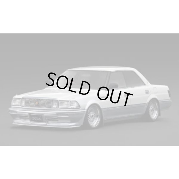 画像1: ignition model 1/18 TOYOTA CROWN Royal Saloon G (130) Pearl White/Silver (1)