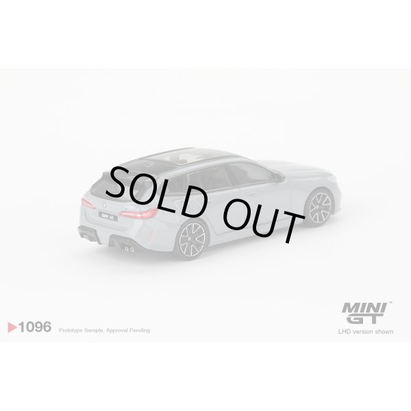 画像3: MINI GT 1/64 BMW M5 Touring (G99) Brooklyn Gray Metallic (LHD) (3)