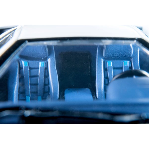 画像8: TOMYTEC 1/64 Limited Vintage NEO LV-N Lamborghini Diablo SE30 Jota (White) (8)