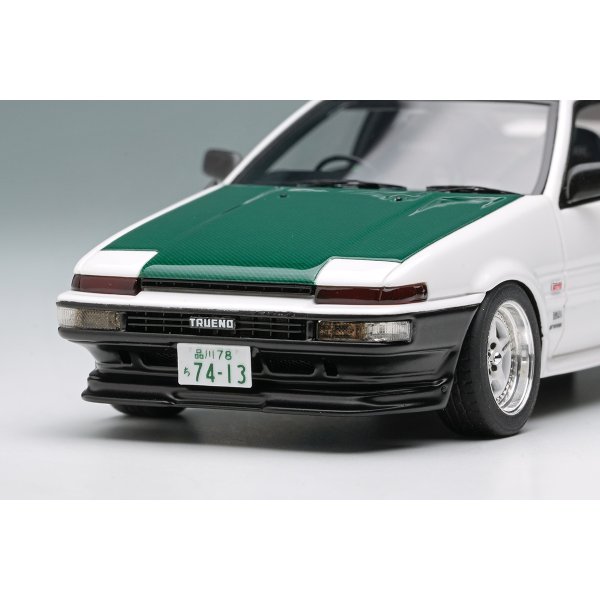 画像10: EIDOLON 1/43 Toyota Sprinter Trueno (AE86) (3-Door) Tk-Street Ver. White (Green Carbon Hood) (10)