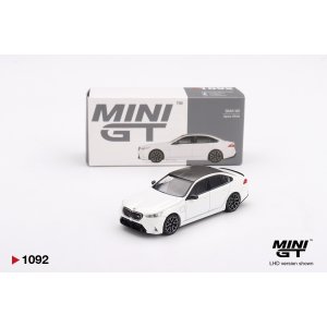 画像: MINI GT 1/64 BMW M5 Alpine White (RHD)