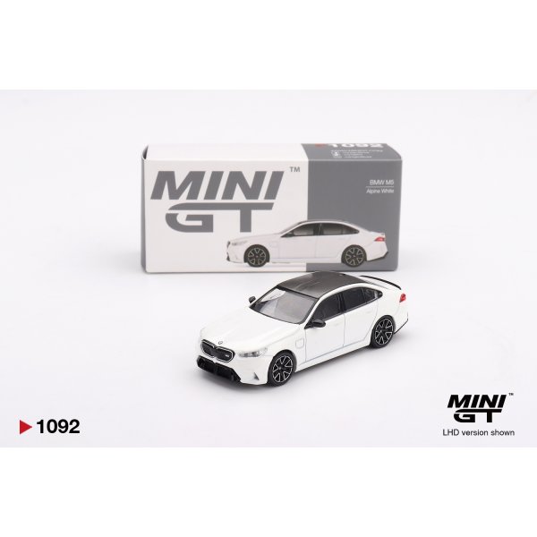画像1: MINI GT 1/64 BMW M5 Alpine White (RHD) (1)
