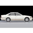 画像4: TOMYTEC 1/64 Limited Vintage NEO Nissan Cefiro Townride SV (White / Beige) 1991 (4)