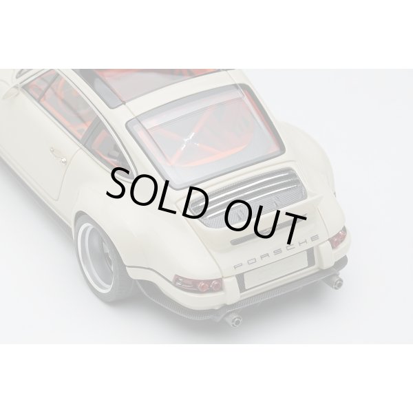 画像8: EIDOLON 1/43 Singer 911 DLS White Coffee Limited 80 pcs. (8)