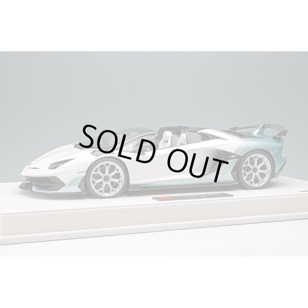 画像1: EIDOLON 1/18 Lamborghini Aventador SVJ Roadster 2020 Ad Personam 2-tone paint Pearl White / Azzurro Tetis Limited 50 pcs. (1)