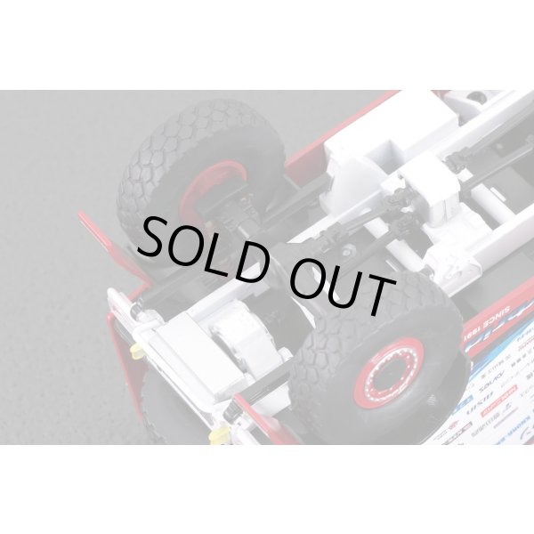 画像11: Platz 1/43 Hino 600 Series Hybrid – 2023 Dakar Rally (11)