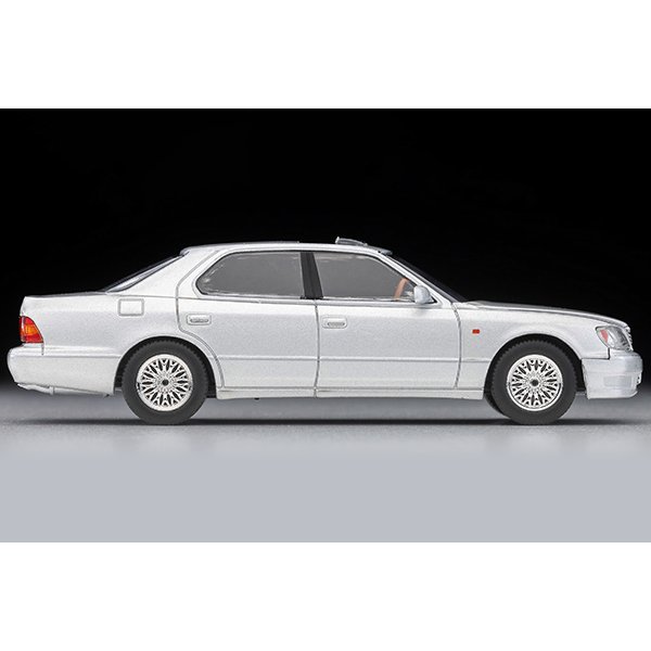 画像4: TOMYTEC 1/64 Limited Vintage NEO Toyota Celsior B-Spec eR Version 10th Anniversary Edition (Silver) (4)