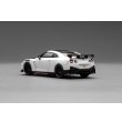 画像3: MOTORHELIX 1/64 Nissan GT-R NISMO (R35) Special Edition 2022 Brilliant White Pearl (3)