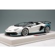 画像2: EIDOLON 1/18 Lamborghini Aventador SVJ Roadster 2020 Ad Personam 2-tone paint Pearl White / Azzurro Tetis Limited 50 pcs. (2)