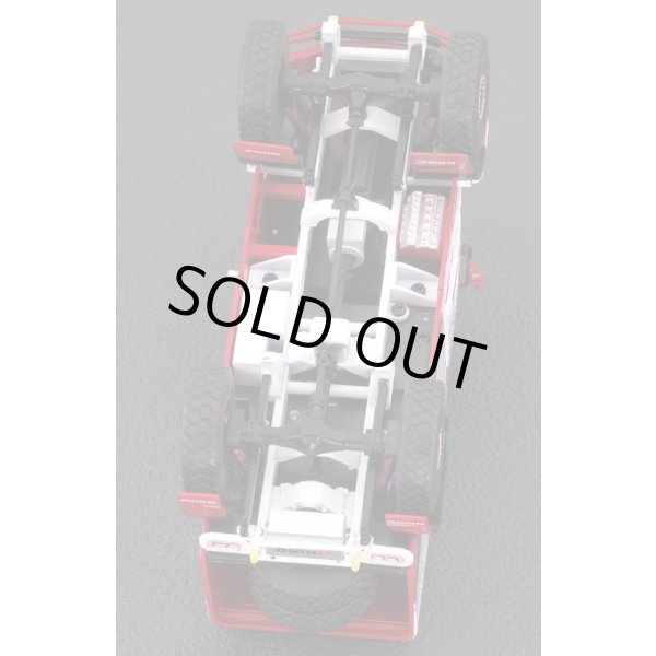 画像10: Platz 1/43 Hino 600 Series Hybrid – 2023 Dakar Rally (10)