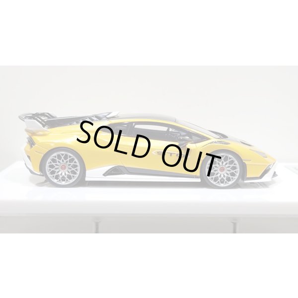画像6: EIDOLON 1/43 Lamborghini Huracan STO 2021 Grande Giallo Pearl Limited 32 pcs. (6)