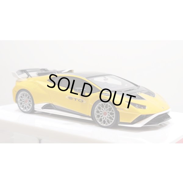 画像5: EIDOLON 1/43 Lamborghini Huracan STO 2021 Grande Giallo Pearl Limited 32 pcs. (5)