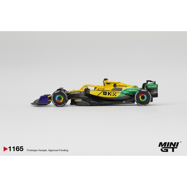 画像3: MINI GT 1/64 McLaren F1 MCL38 2024 2nd Place Car #81 Monaco Grand Prix Oscar Piastri (3)