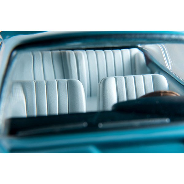画像8: TOMYTEC 1/64 Limited Vintage Porsche 911 (Light Blue) 1965 (8)