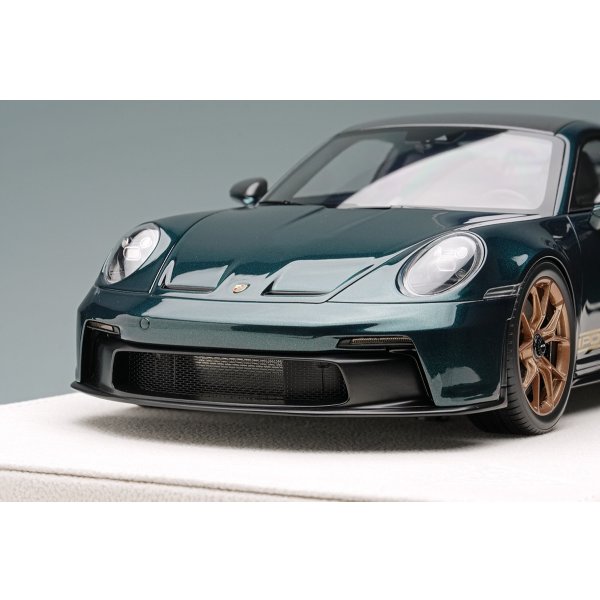 画像6: EIDOLON 1/18 Porsche 911 (992) GT3 2021 Jet Green Metallic (Carbon Roof) Limited 50 pcs. (6)