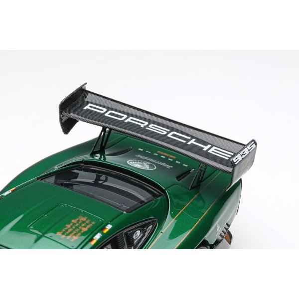 画像7: EIDOLON COLLECTION 1/43 Porsche 935/19 2019 Metallic Green / Jägermeister Limited 100 pcs. (7)
