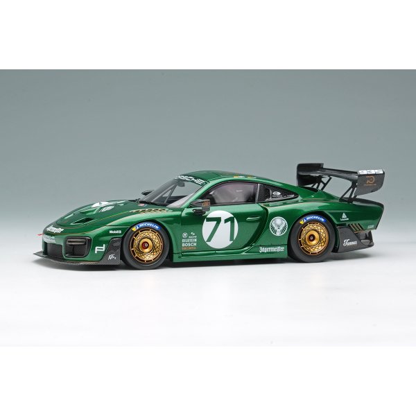 画像1: EIDOLON COLLECTION 1/43 Porsche 935/19 2019 Metallic Green / Jägermeister Limited 100 pcs. (1)