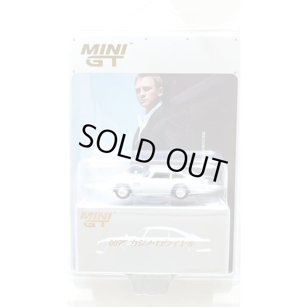 画像1: MINI GT 1/64 Aston Martin DB5 "Casino Royale" (2006) Japan Package (1)
