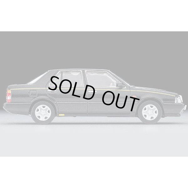 画像4: TOMYTEC 1/64 Limited Vintage NEO Lancia Thema 8.32 Phase I (Black) (4)