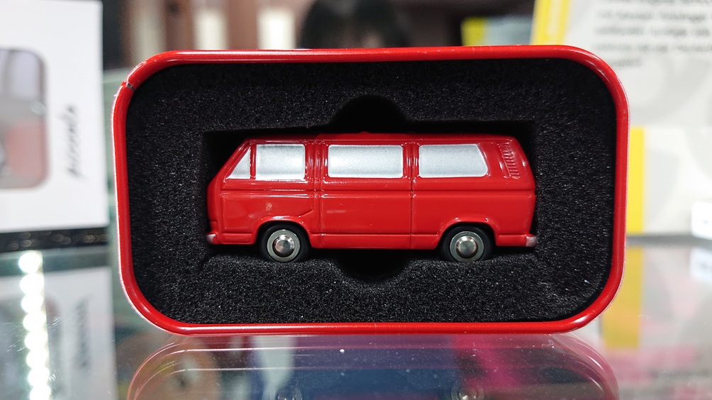 画像1: piccolo VW T3 '08 Model of the year red (1)