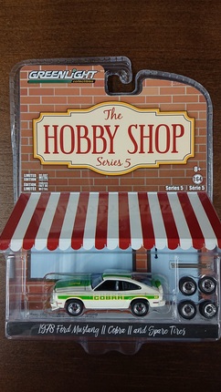 画像1: 1/64 HOBBY SHOP '78 Ford MustangII CobraII and Spare Tiers (1)