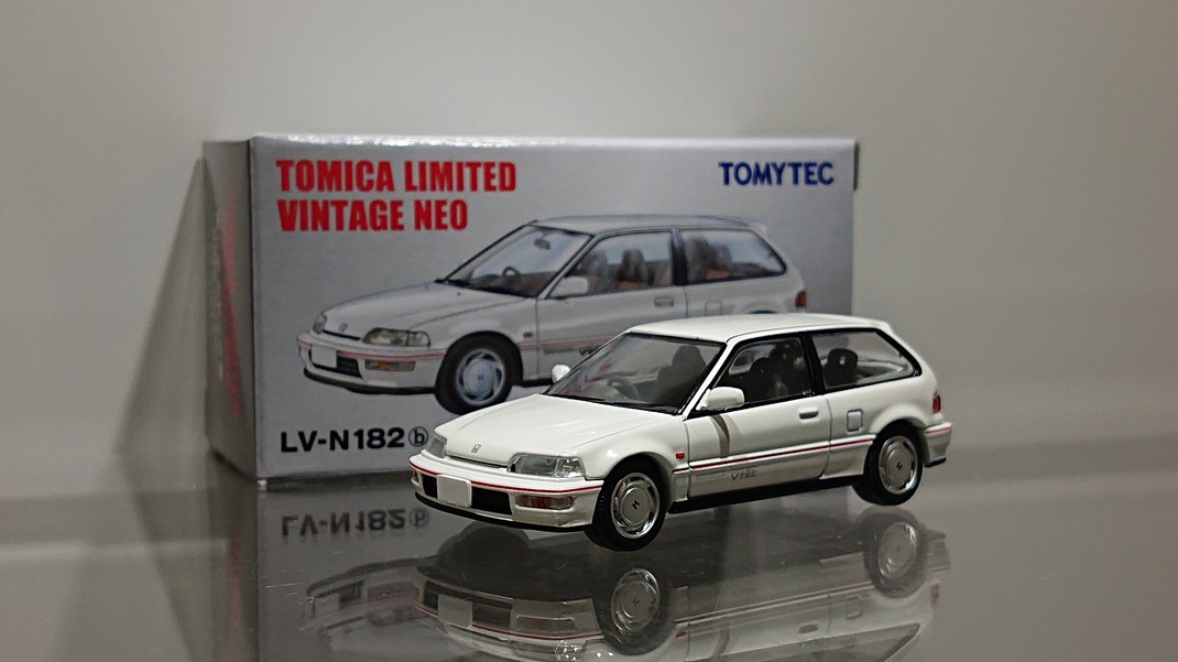 画像1: TOMYTEC 1/64 Honda Civic SiR-II White (1)