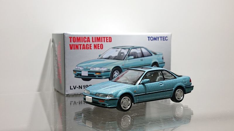 画像1: TOMYTEC 1/64 Limited Vintage NEO HONDA INTEGRA 3 Door Coupe XSi '89 Light Blue (1)