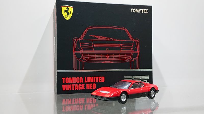 画像1: TOMYTEC 1/64 Limited Vintage NEO Ferrari 365 GT4 BB Red / Black (1)