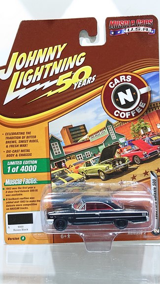 画像1: Johnny Lightning 1:64 Muscle Cars USA - Release 20-A '63 Ford Galaxie 500 Gloss Black (1)
